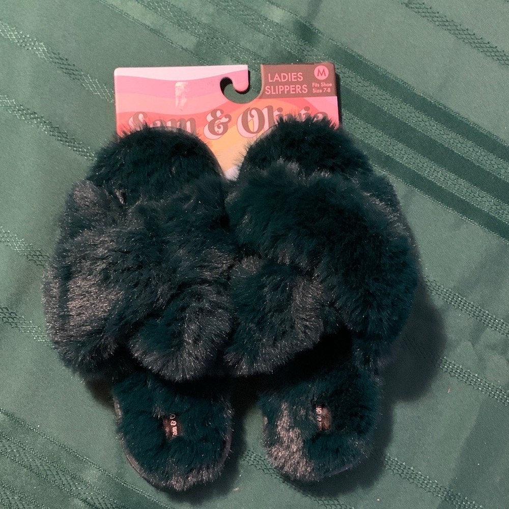 Sam & Olivia Plush Fuzzy Slide Slippers - Teal Green - Picture 2 of 8